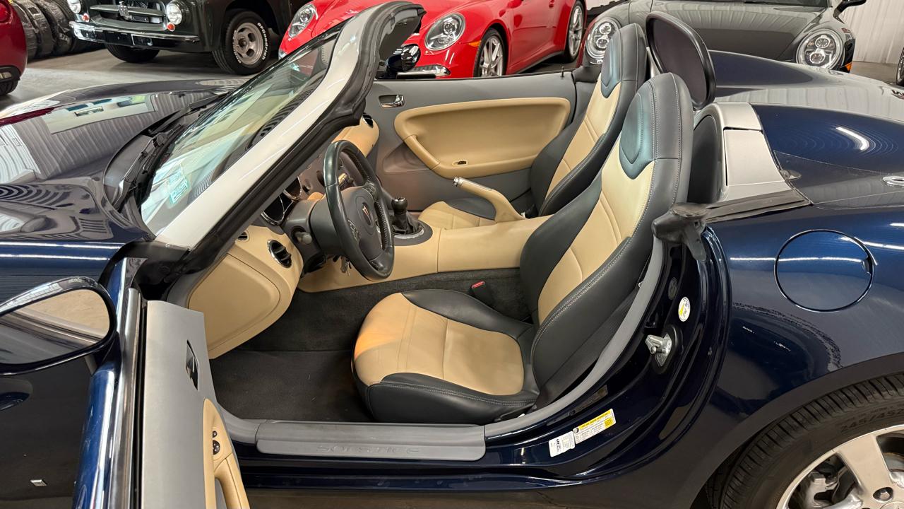 Pontiac Solstice 2dr Convertible 2006