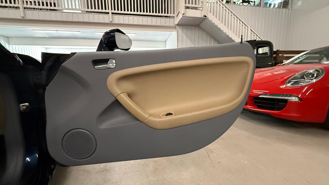 Pontiac Solstice 2dr Convertible 2006