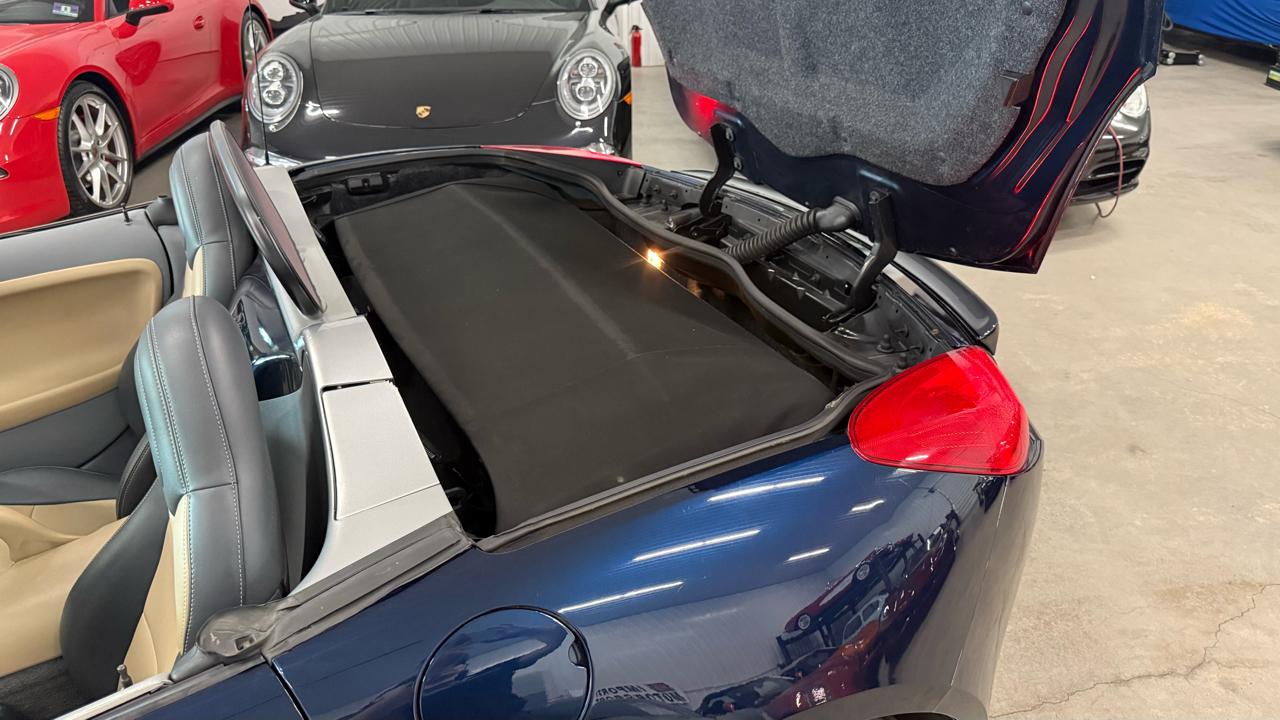 Pontiac Solstice 2dr Convertible 2006