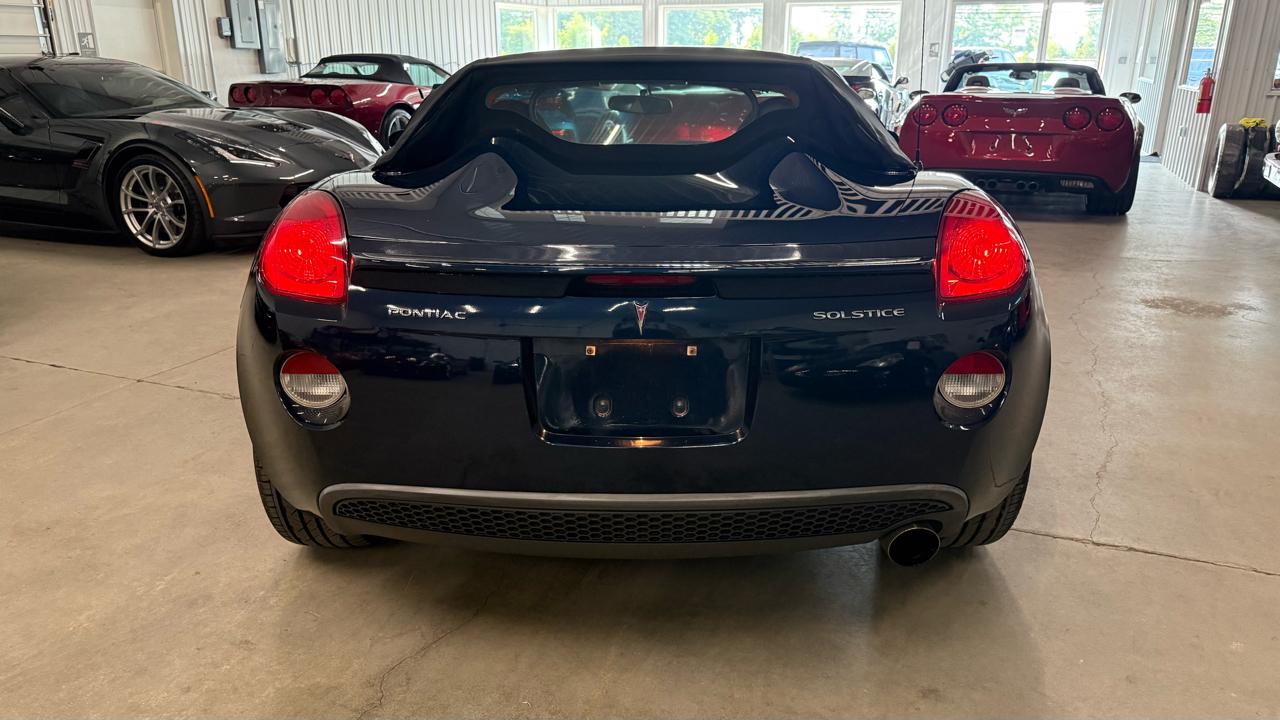 Pontiac Solstice 2dr Convertible 2006