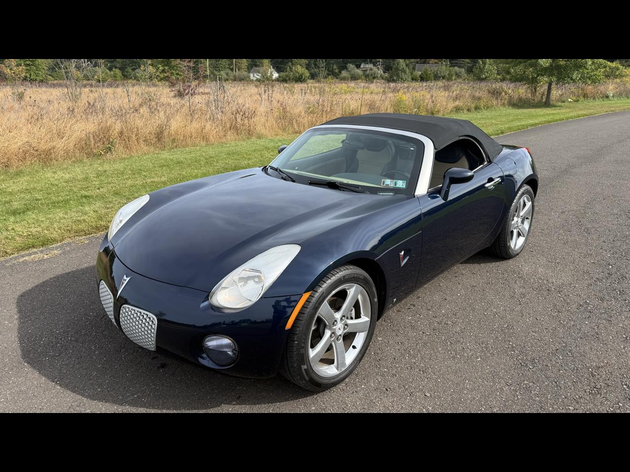 Pontiac Solstice 2dr Convertible 2006