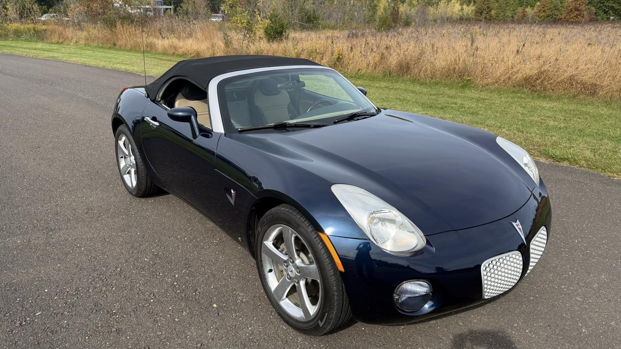 Pontiac Solstice 2dr Convertible 2006