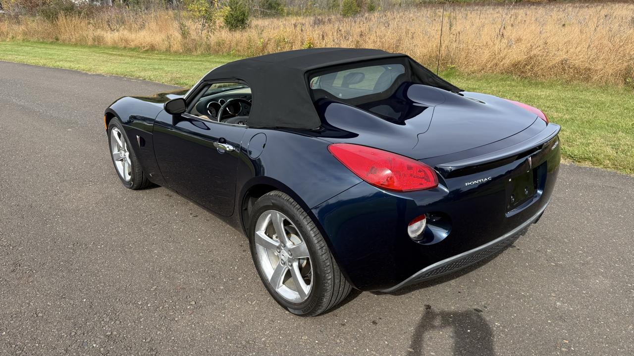 Pontiac Solstice 2dr Convertible 2006