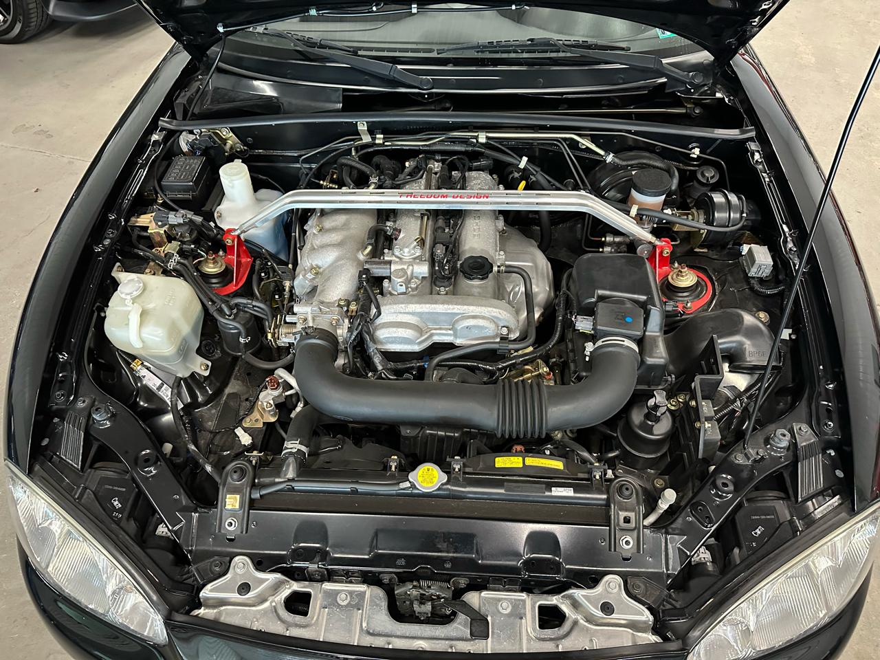 Mazda MX-5 Miata 2dr Conv Cloth 5-Spd Manual 2002