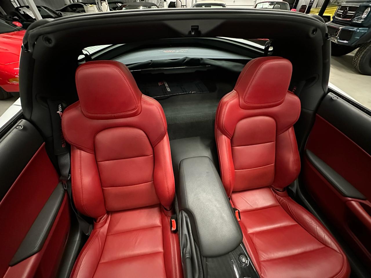 Chevrolet Corvette 2dr Cpe Z16 Grand Sport w/3LT 2012