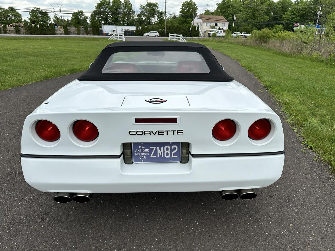 Chevrolet Corvette 2dr Convertible 1989