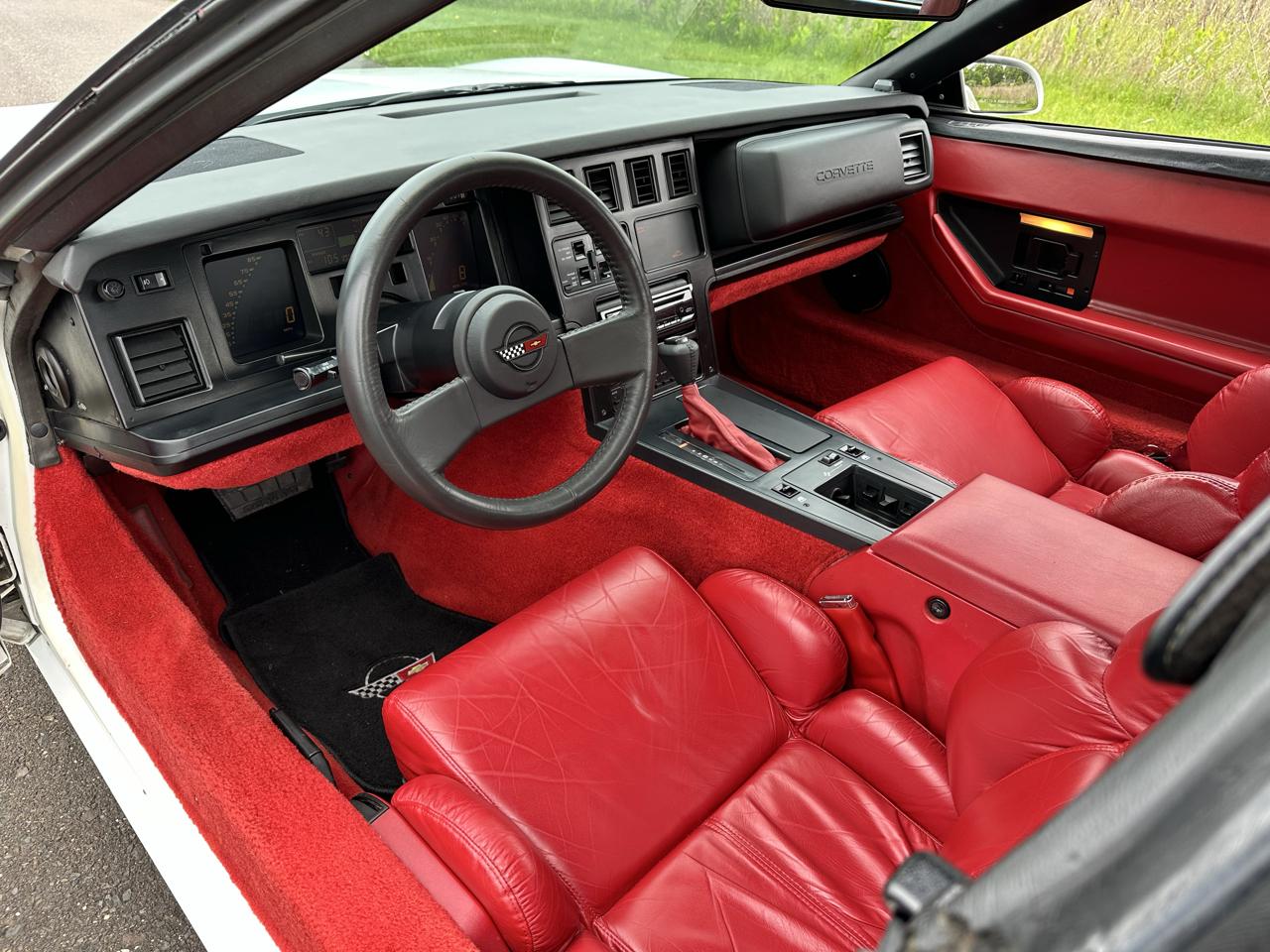 Chevrolet Corvette 2dr Convertible 1989