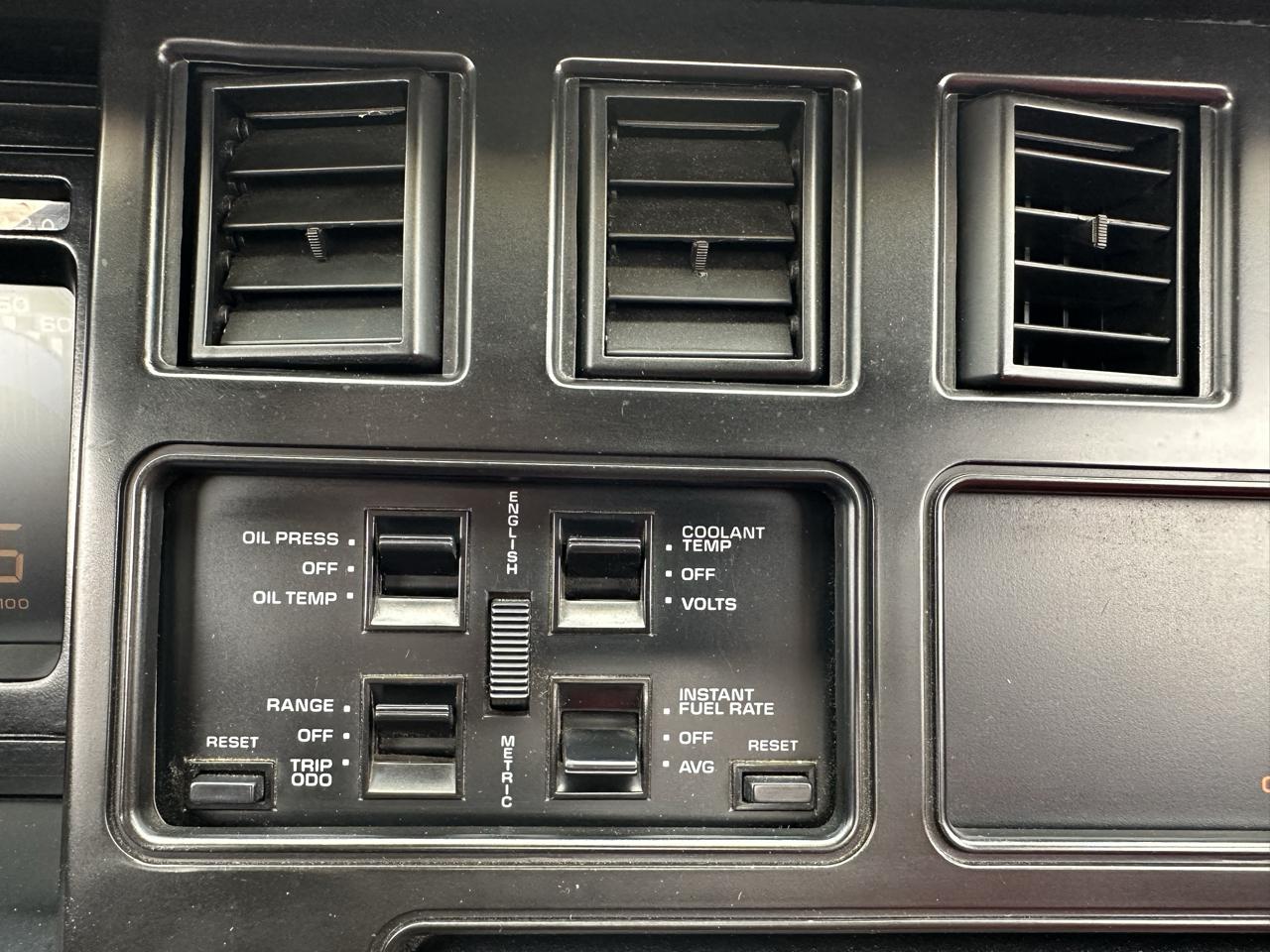 Chevrolet Corvette 2dr Convertible 1989