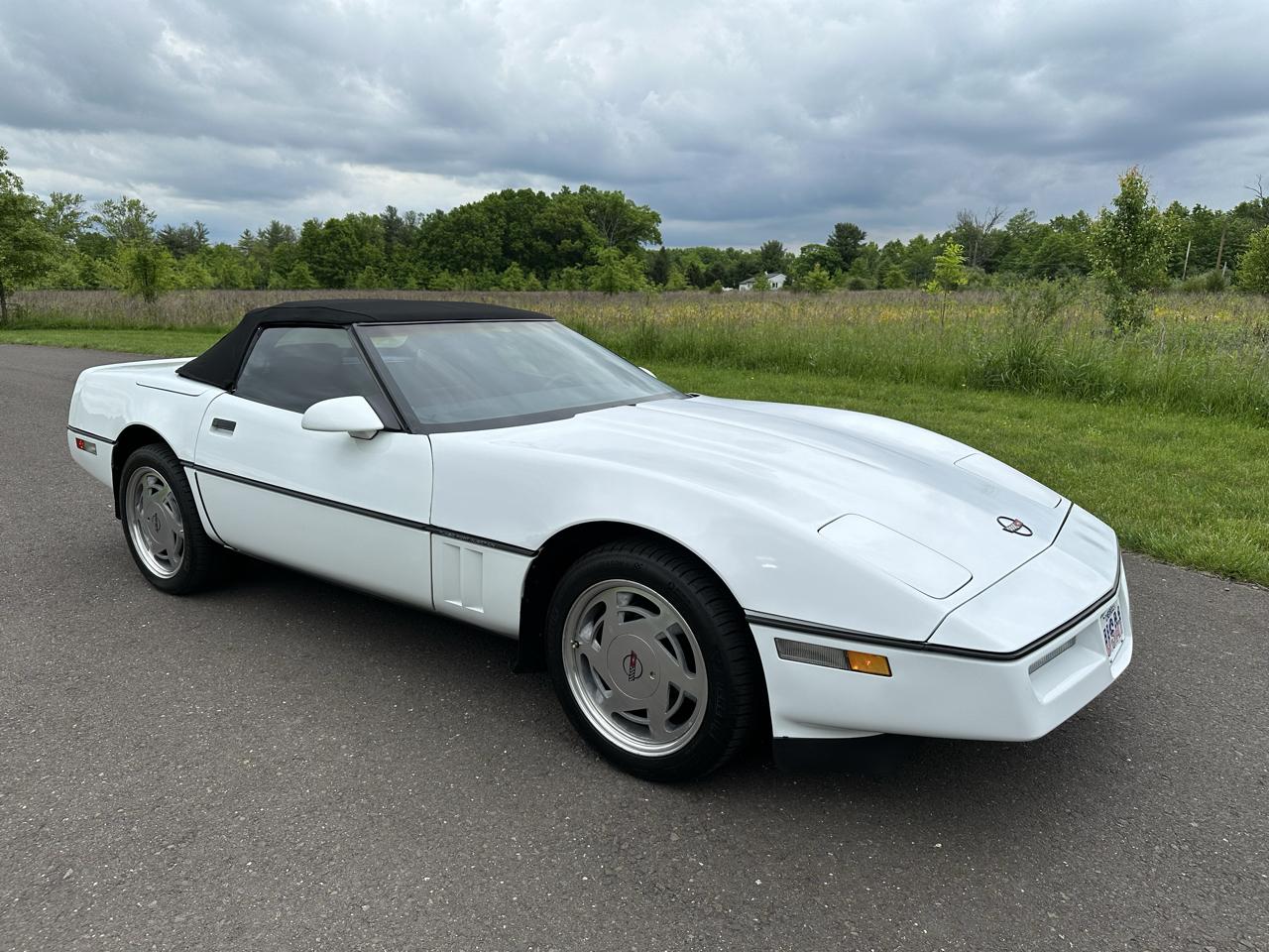 Chevrolet Corvette 2dr Convertible 1989