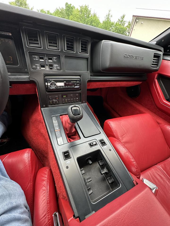 Chevrolet Corvette 2dr Convertible 1989