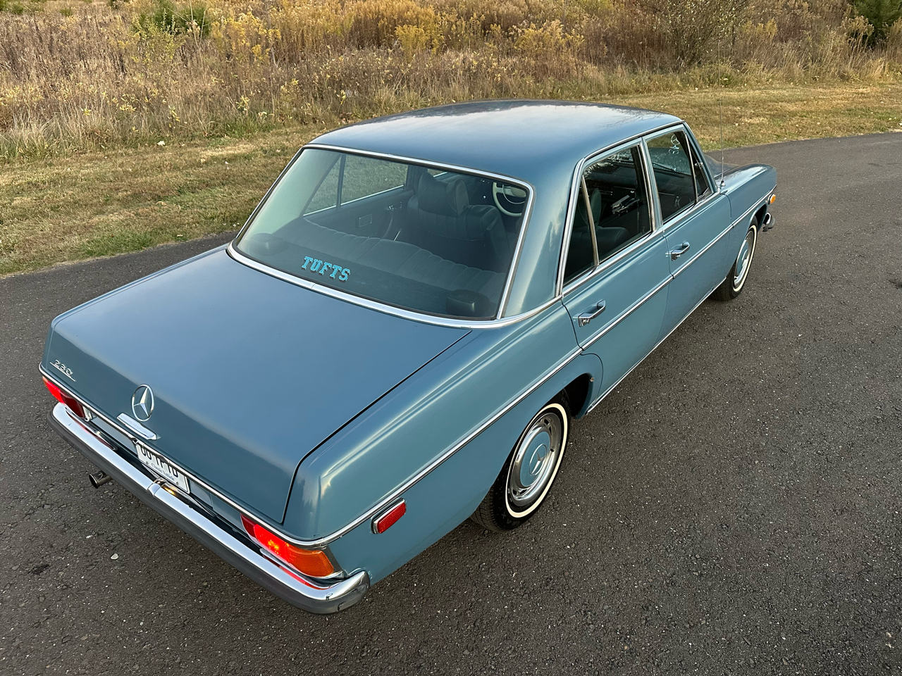 Mercedes-Benz 230-Class  1969