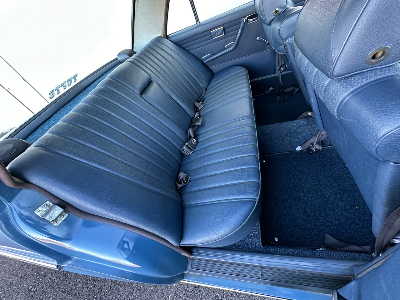 Mercedes-Benz 230-Class  1969