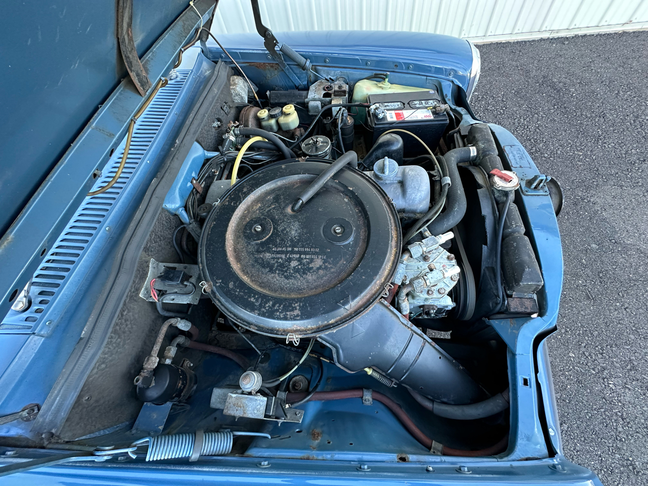 Mercedes-Benz 230-Class  1969