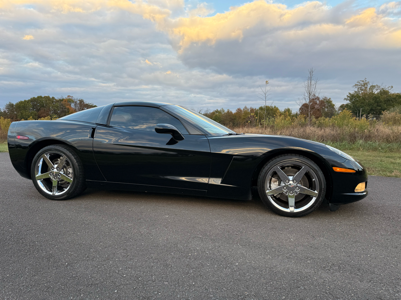 Chevrolet Corvette 2dr Cpe 2005 Chevrolet Corvette 2dr Cpe 2005