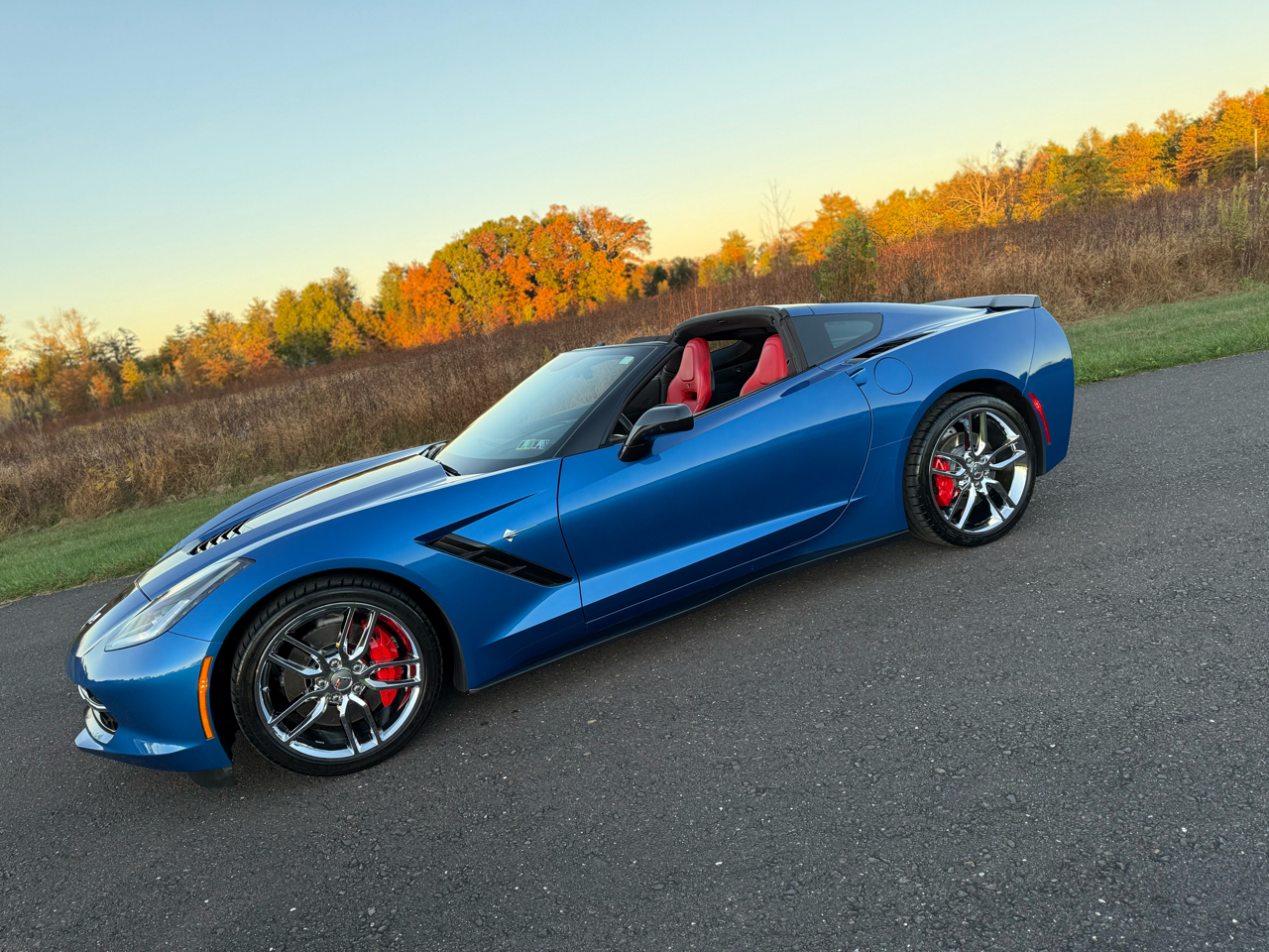 Chevrolet Corvette 2dr Stingray Z51 Cpe w/2LT 2015 Chevrolet Corvette 2dr Stingray Z51 Cpe w/2LT 2015