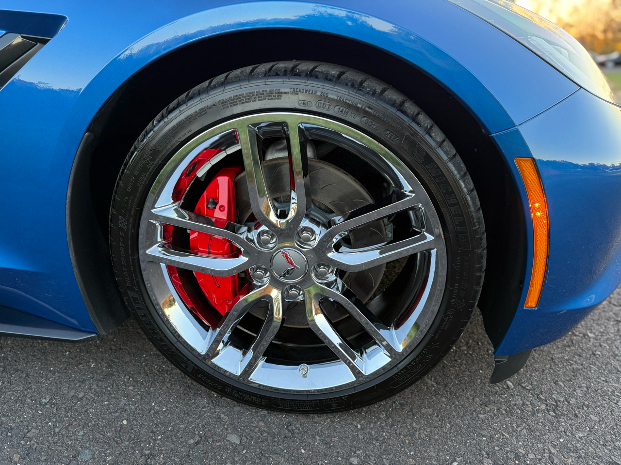 Chevrolet Corvette 2dr Stingray Z51 Cpe w/2LT 2015 Chevrolet Corvette 2dr Stingray Z51 Cpe w/2LT 2015