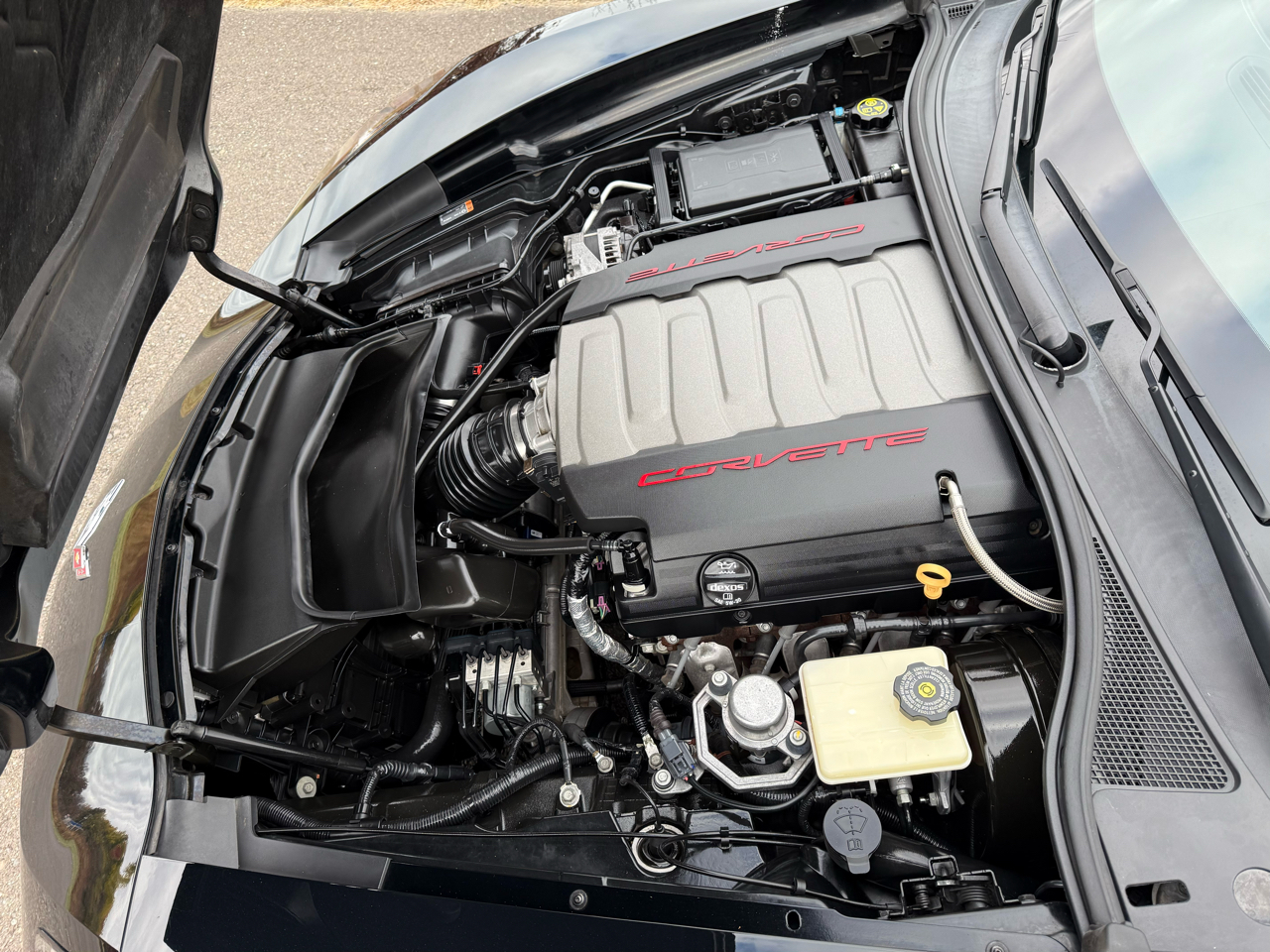 Chevrolet Corvette 2dr Stingray Cpe w/2LT 2016 Chevrolet Corvette 2dr Stingray Cpe w/2LT 2016