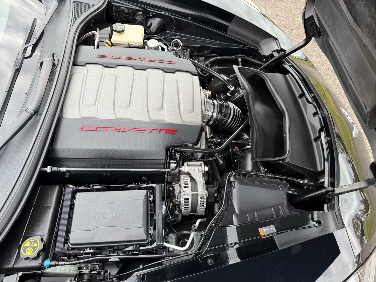 Chevrolet Corvette 2dr Stingray Cpe w/2LT 2016 Chevrolet Corvette 2dr Stingray Cpe w/2LT 2016