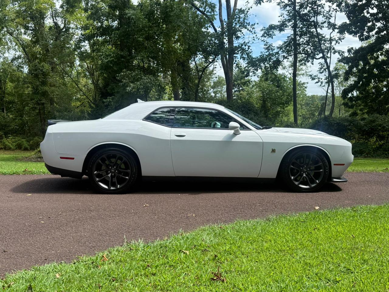 Dodge Challenger R/T Scat Pack RWD 2023