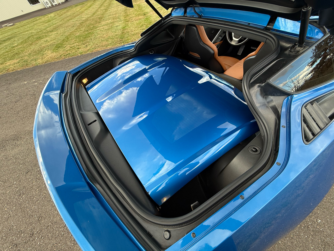 Chevrolet Corvette 2dr Stingray Z51 Cpe w/2LT 2016 Chevrolet Corvette 2dr Stingray Z51 Cpe w/2LT 2016