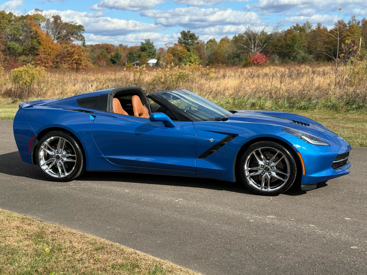 Chevrolet Corvette 2dr Stingray Z51 Cpe w/2LT 2016 Chevrolet Corvette 2dr Stingray Z51 Cpe w/2LT 2016