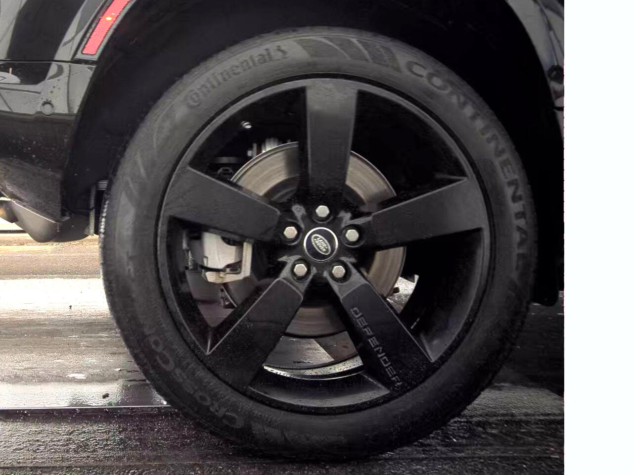 Land Rover Defender 110 X-Dynamic SE AWD 2023