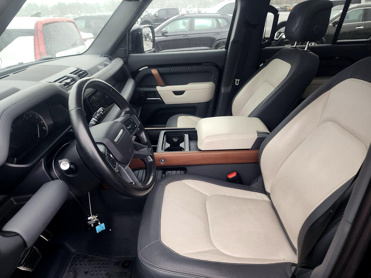 Land Rover Defender 110 X-Dynamic SE AWD 2023