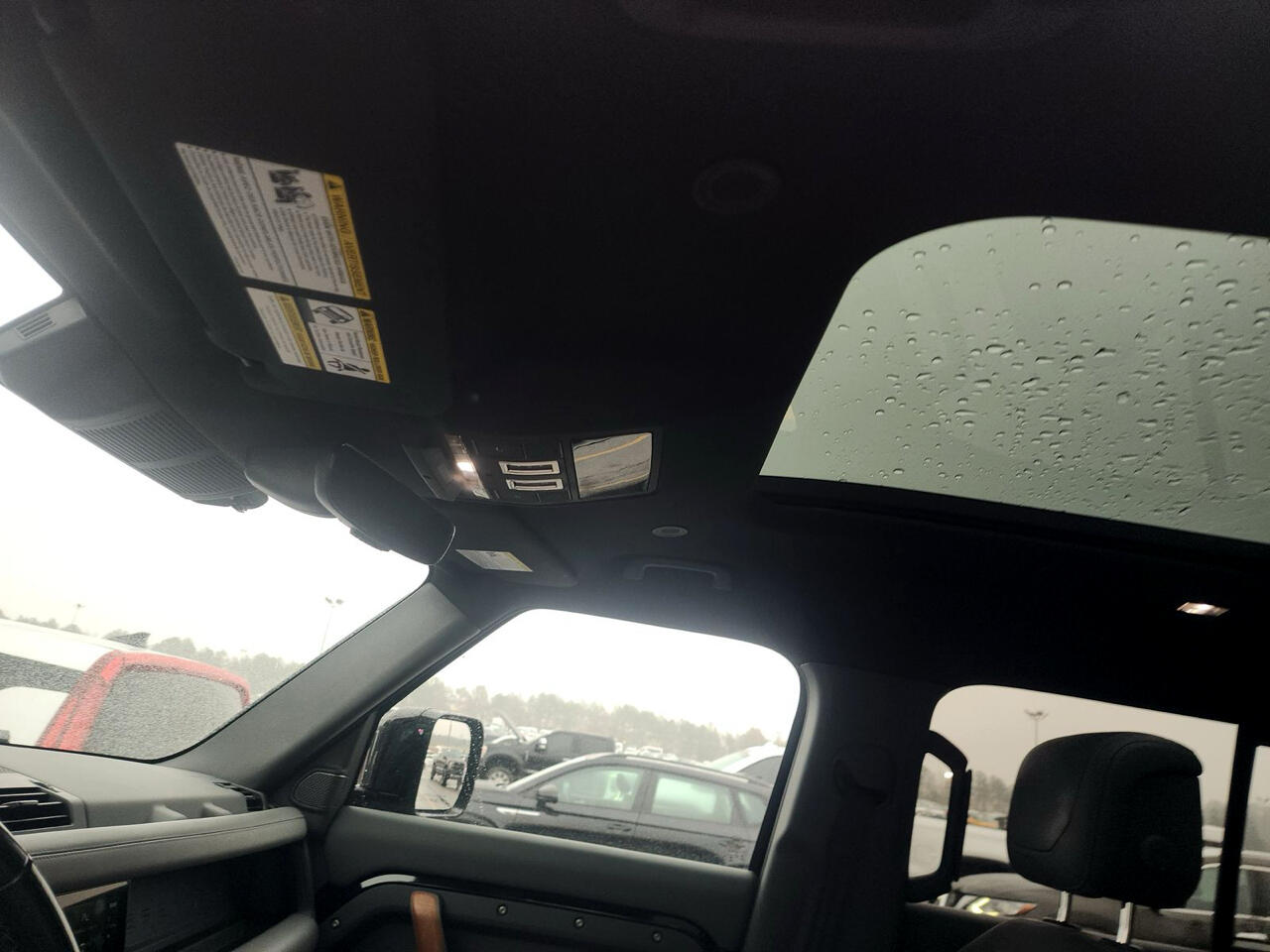 Land Rover Defender 110 X-Dynamic SE AWD 2023