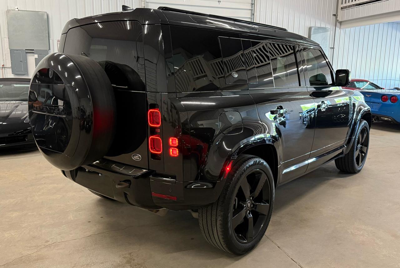 Land Rover Defender 110 X-Dynamic SE AWD 2023