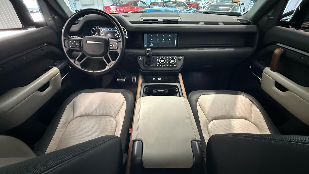 Land Rover Defender 110 X-Dynamic SE AWD 2023