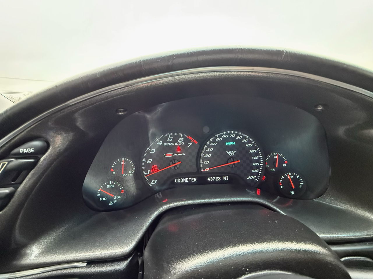 Chevrolet Corvette 2dr Z06 Hardtop 2002