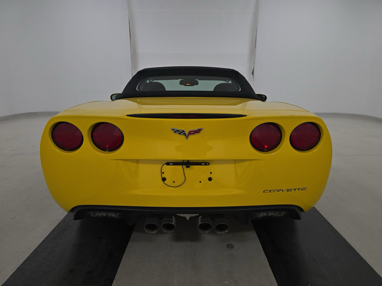 Chevrolet Corvette 2dr Conv w/4LT 2010