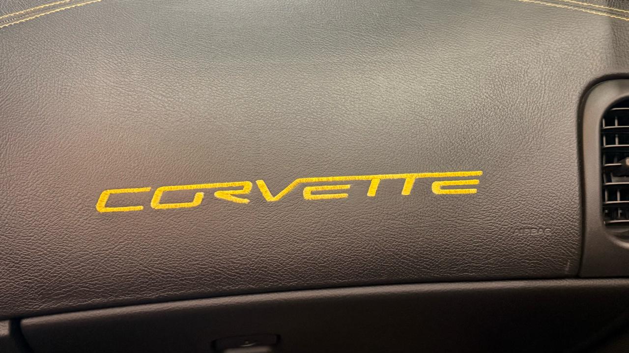 Chevrolet Corvette 2dr Conv w/4LT 2010