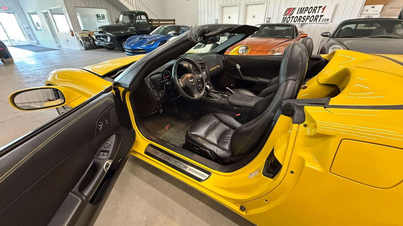 Chevrolet Corvette 2dr Conv w/4LT 2010