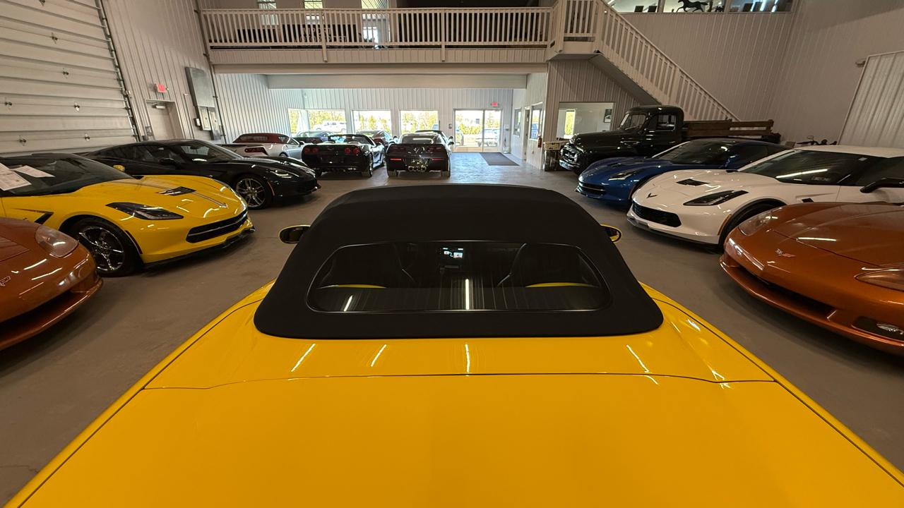 Chevrolet Corvette 2dr Conv w/4LT 2010
