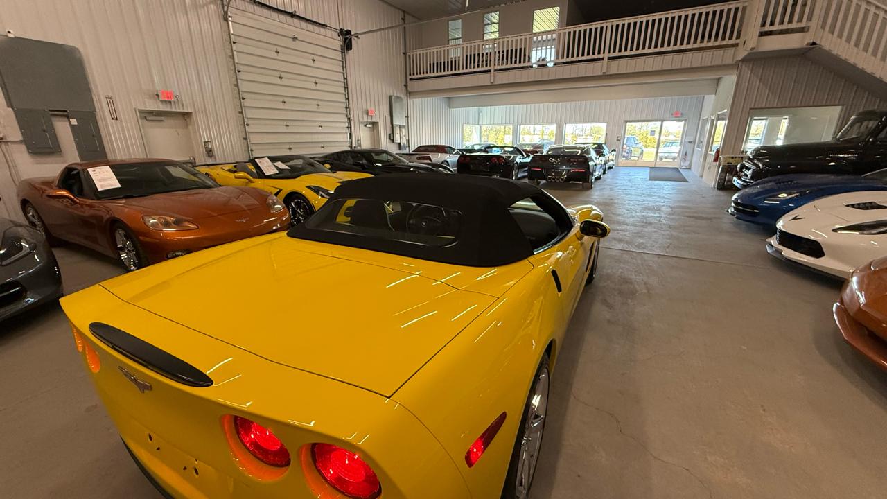 Chevrolet Corvette 2dr Conv w/4LT 2010