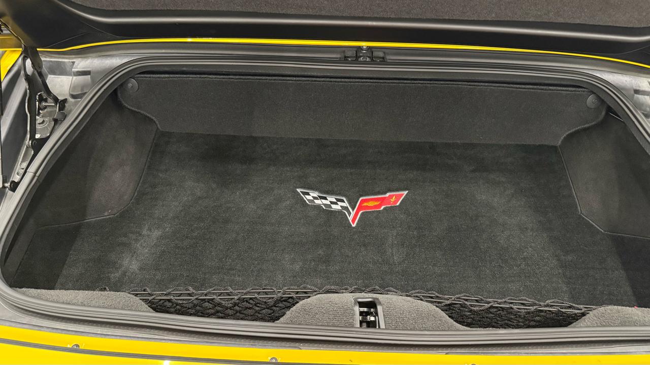 Chevrolet Corvette 2dr Conv w/4LT 2010