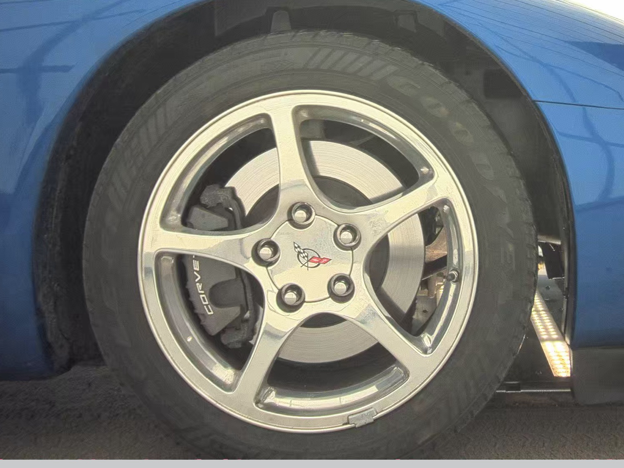 Chevrolet Corvette 2dr Convertible 2002