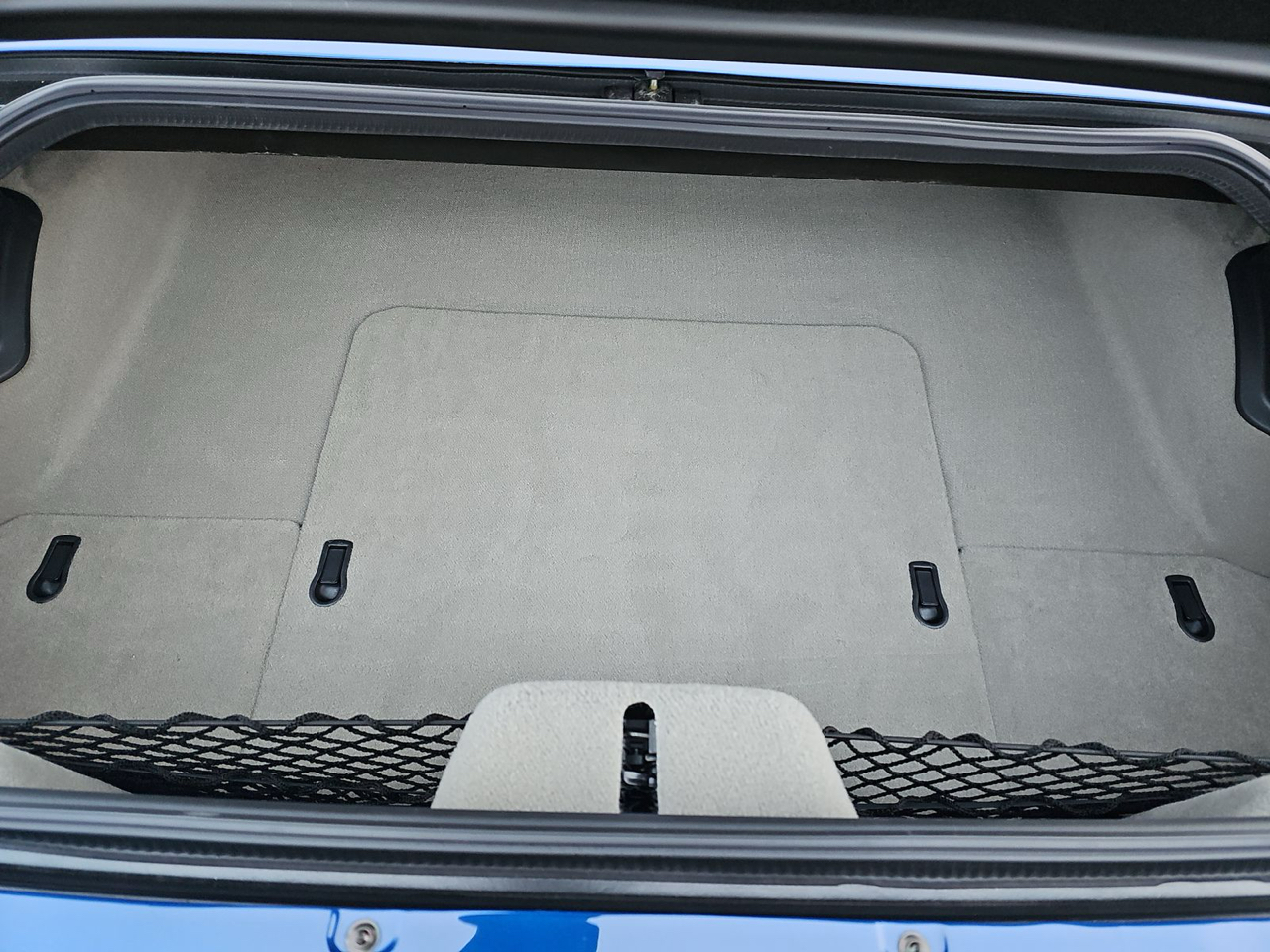 Chevrolet Corvette 2dr Convertible 2002