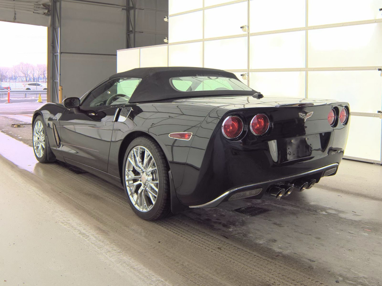 Chevrolet Corvette 2dr Convertible 2005