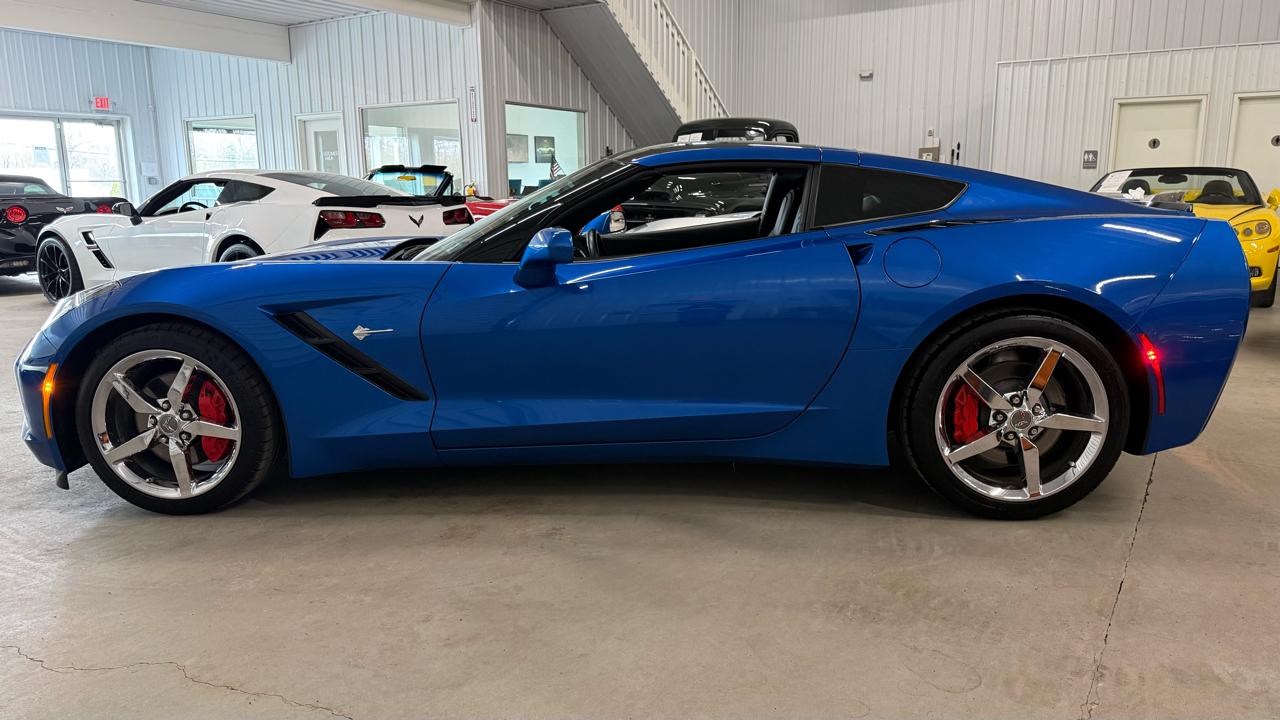 Chevrolet Corvette Stingray 2dr Cpe w/2LT 2014