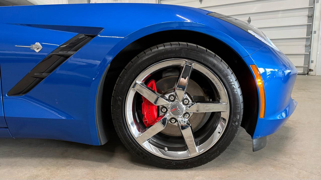 Chevrolet Corvette Stingray 2dr Cpe w/2LT 2014