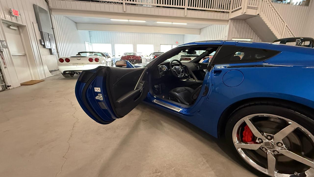 Chevrolet Corvette Stingray 2dr Cpe w/2LT 2014