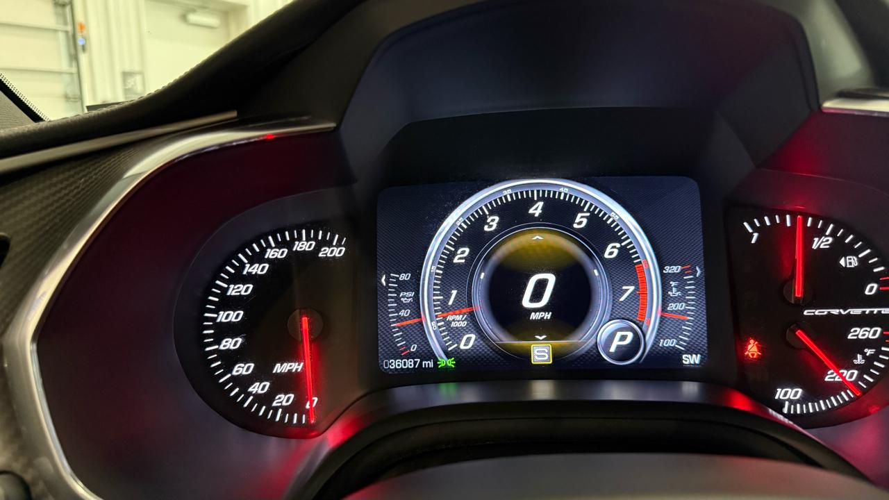 Chevrolet Corvette Stingray 2dr Cpe w/2LT 2014