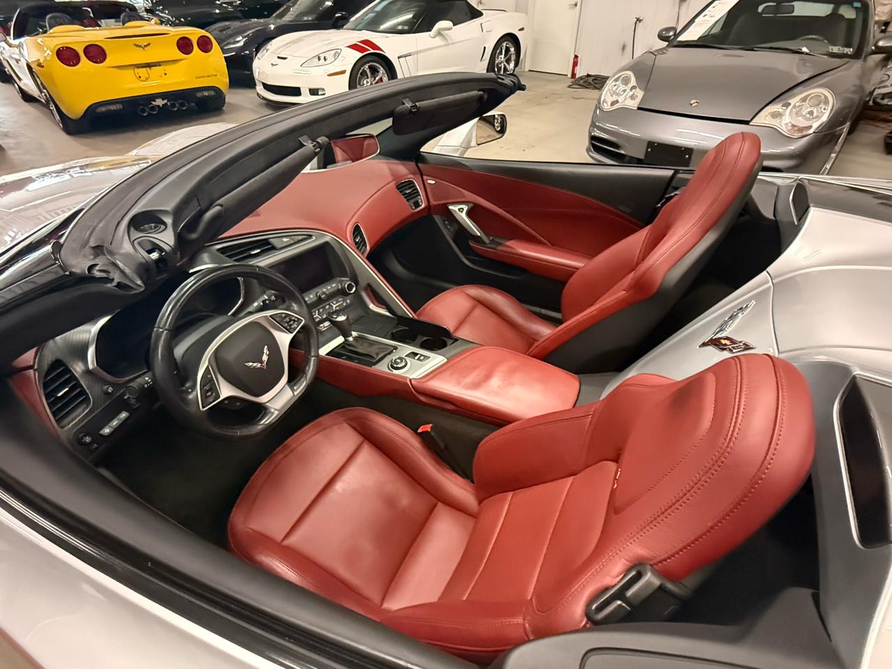 Chevrolet Corvette 2dr Stingray Conv w/3LT 2016