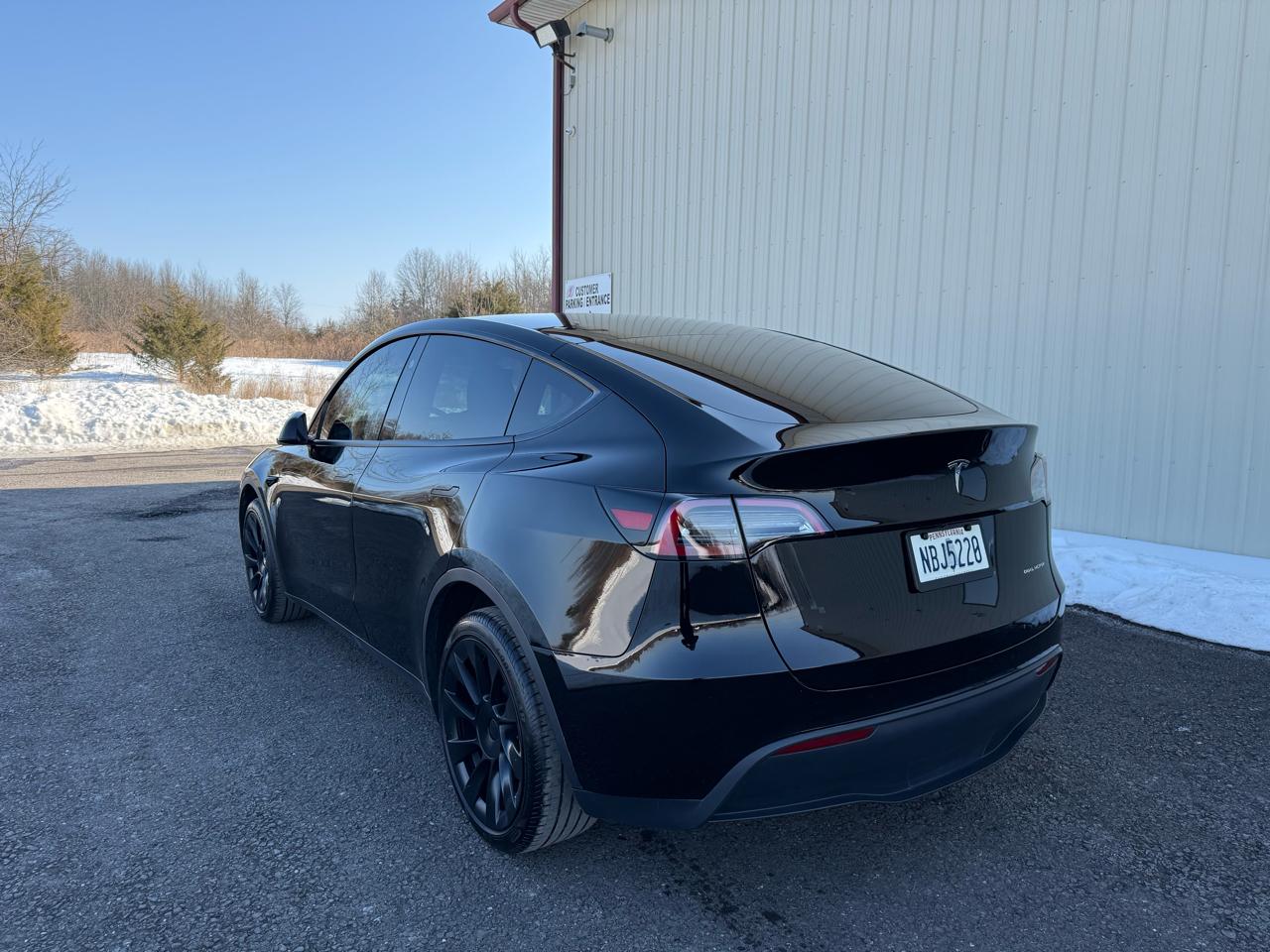 Tesla Model Y Long Range AWD 2023