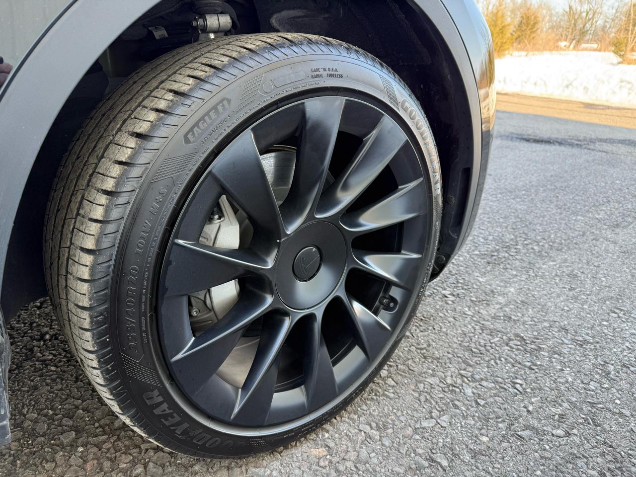 Tesla Model Y Long Range AWD 2023