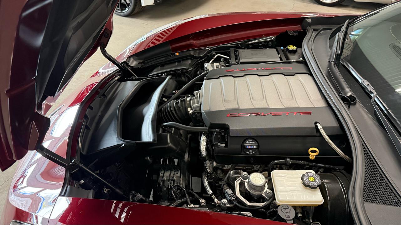 Chevrolet Corvette 2dr Stingray Cpe w/2LT 2019
