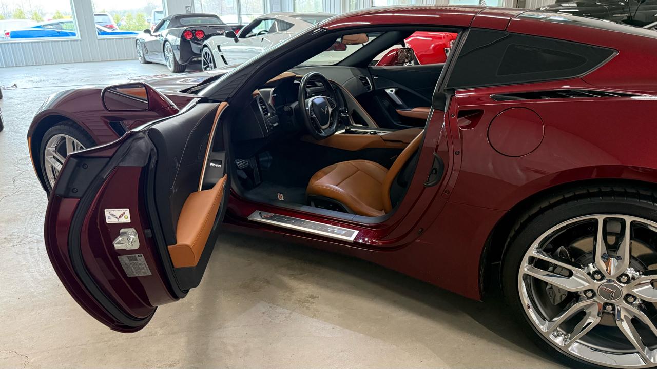 Chevrolet Corvette 2dr Stingray Cpe w/2LT 2019