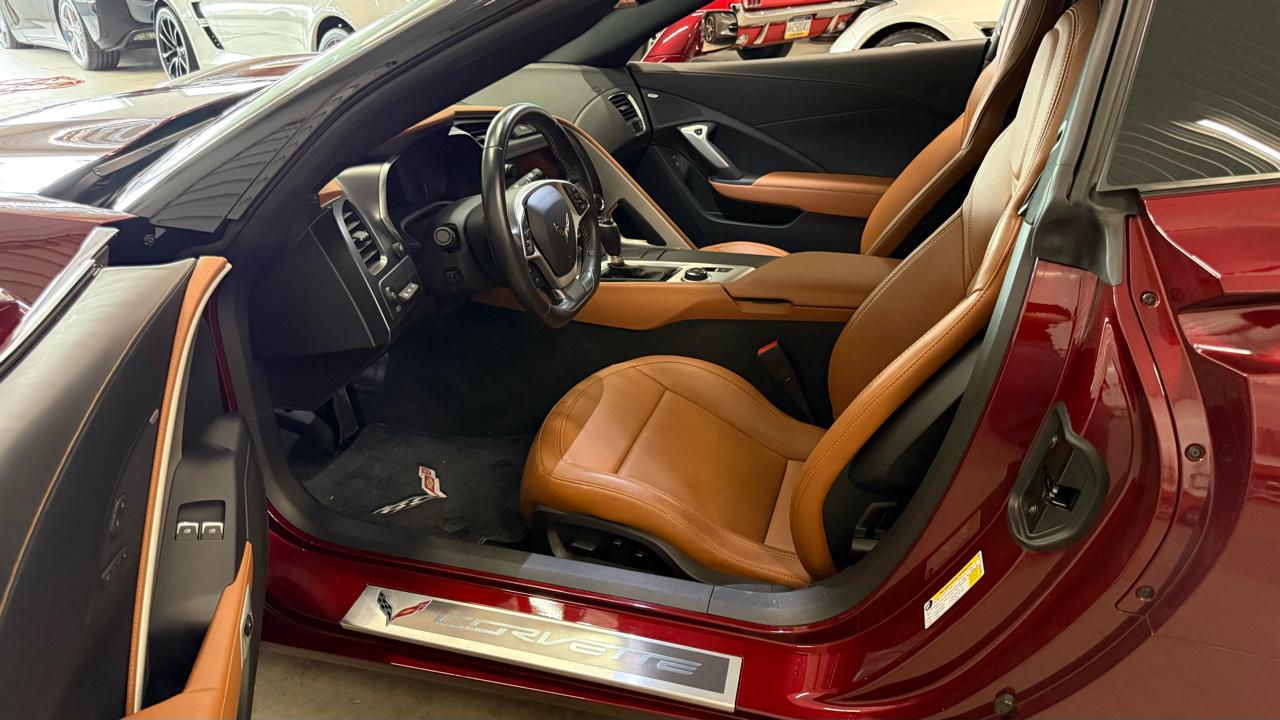 Chevrolet Corvette 2dr Stingray Cpe w/2LT 2019